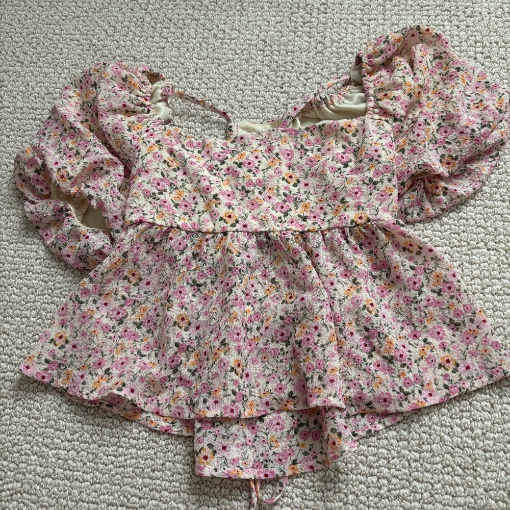 Alter’d state floral top